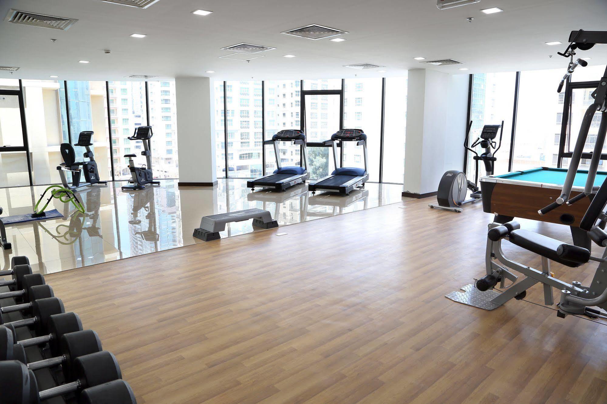 Belle Tower Luxury Apartments Manama Exterior photo